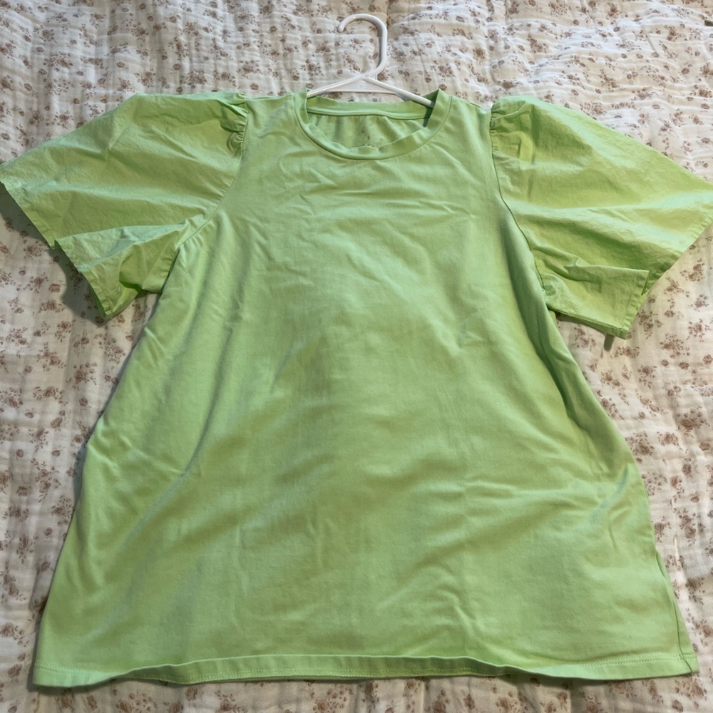 A New Day Light Green Puff Sleeve Top - Picture 5 of 7